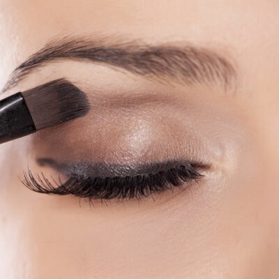 Easy Ways to Apply Eyeshadow on Hooded Eyes