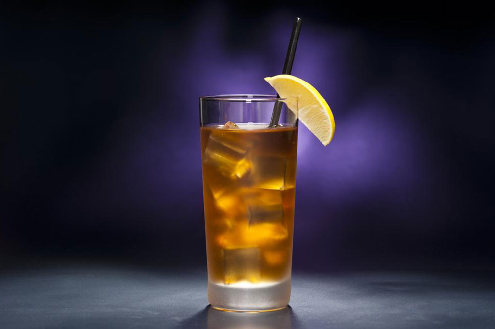 Top Vodka Cocktails to Serve at Your Next House Party